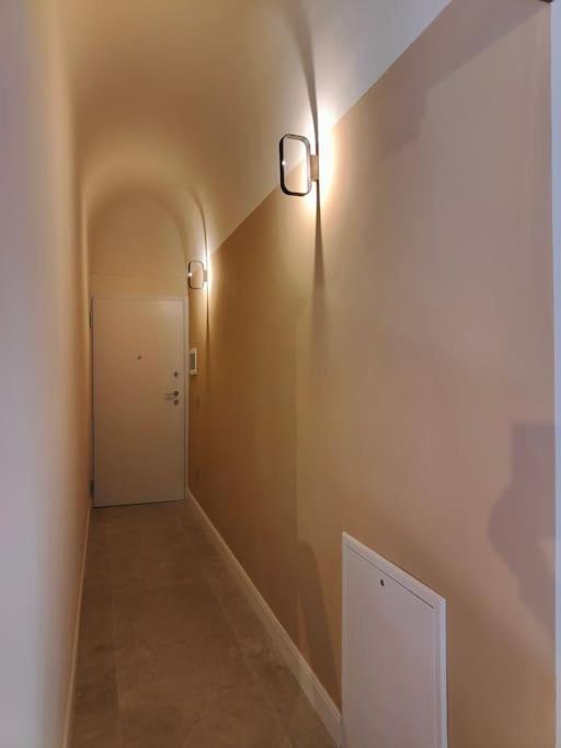 Volaterrae Deluxe Loft With Garden Apartment โวลแตร์รา ภายนอก รูปภาพ